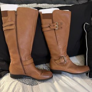 Naturalizer Jesse Wide Calf 10M